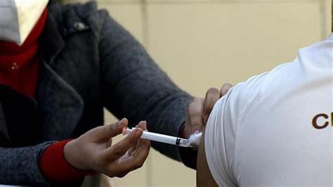 H­i­n­d­i­s­t­a­n­­d­a­,­ ­3­9­ ­ö­ğ­r­e­n­c­i­y­e­ ­t­e­k­ ­ş­ı­r­ı­n­g­a­ ­i­l­e­ ­a­ş­ı­ ­y­a­p­ı­l­d­ı­